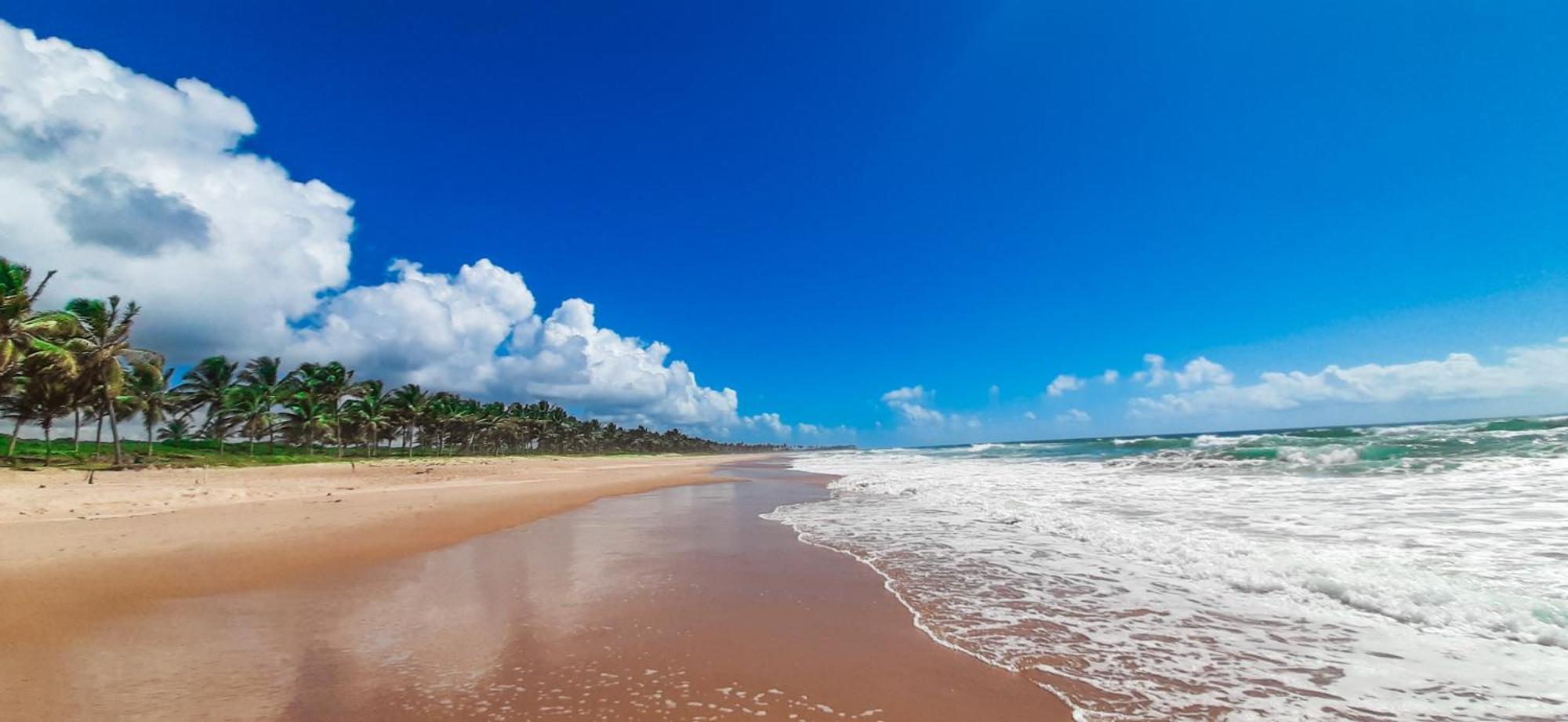 Вилла Chale Brisa Mar Pe Na Areia Em Barra Do Jacuipe Камасари Экстерьер фото