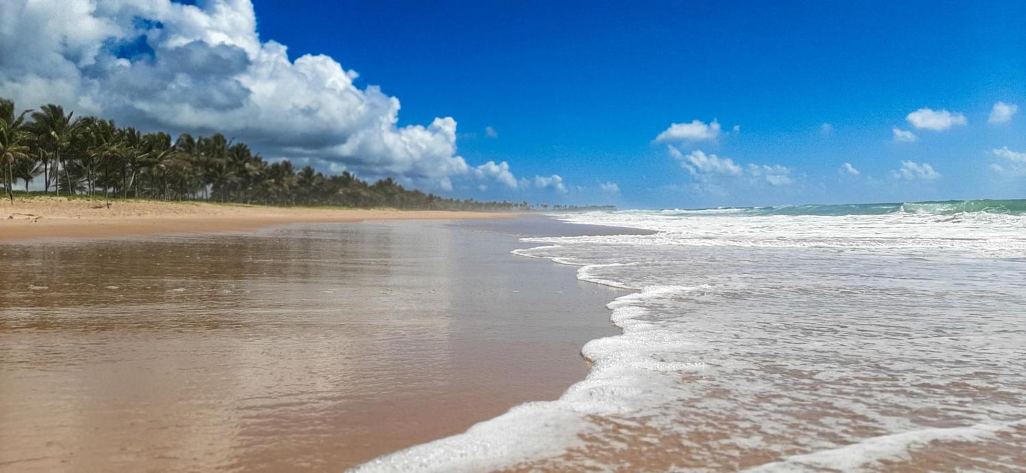 Вилла Chale Brisa Mar Pe Na Areia Em Barra Do Jacuipe Камасари Экстерьер фото