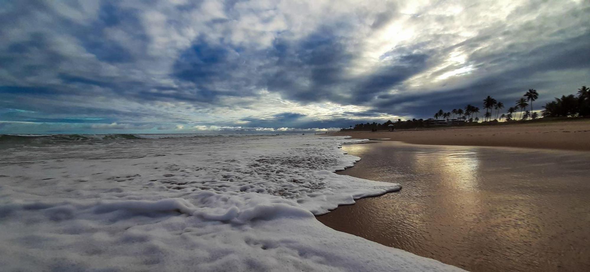 Вилла Chale Brisa Mar Pe Na Areia Em Barra Do Jacuipe Камасари Экстерьер фото